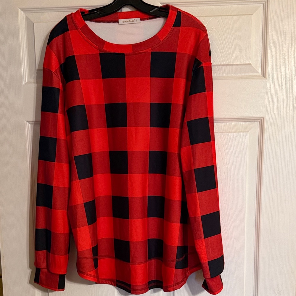 Buffalo Plaid Red and Black Long-Sleeve Top